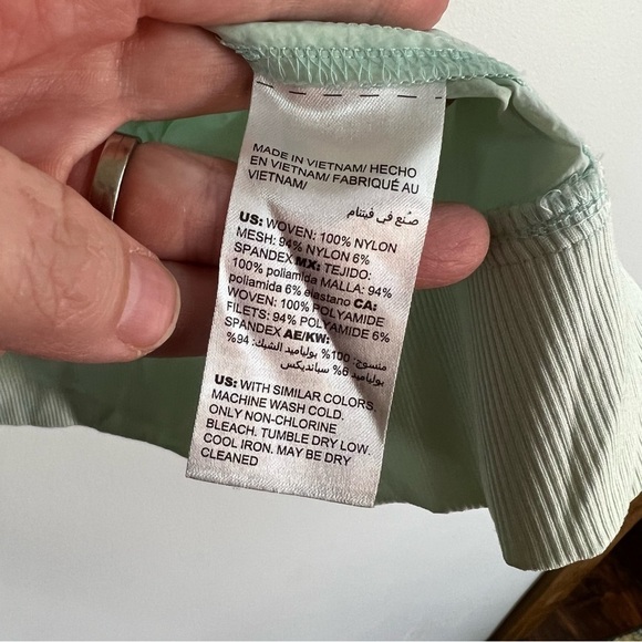 Chico’s Zenergy Mesh Inset Jacket - Picture 15 of 16